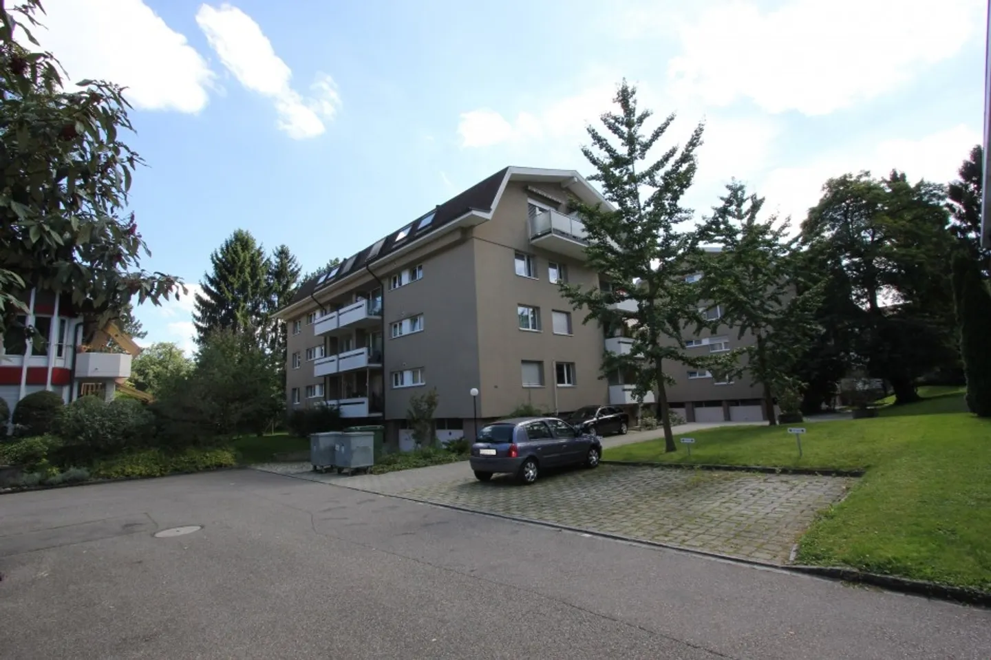 Appartamento di 4,5 stanze al 1° piano in una zona residenziale tranquilla nel verde in Ringstr. - Foto 9 di 10