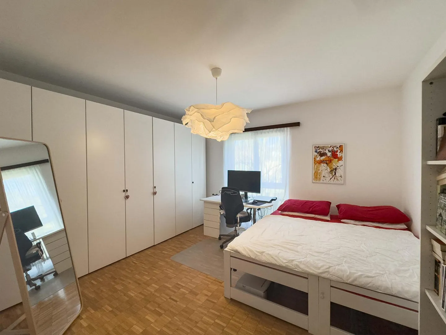 Ampio appartamento di 3,5 locali a Massagno in una residenza con piscina - Foto 4 di 9