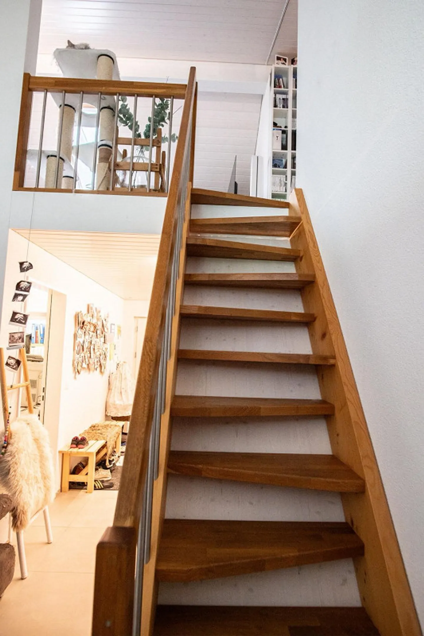 Charming 4.5-room maisonette apartment with balcony in Schwanden GL - Photo 8 of 12
