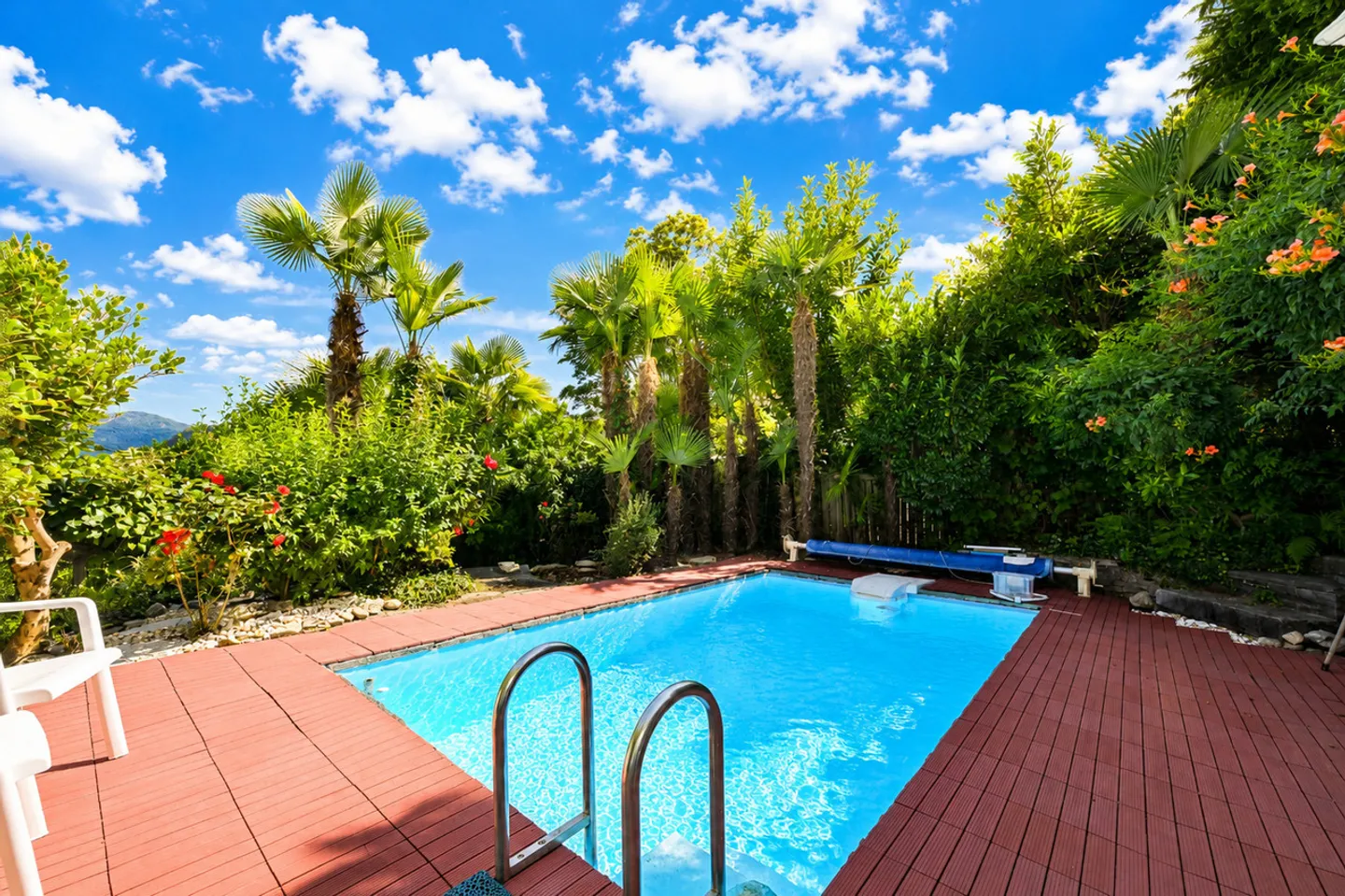 Oase der Ruhe mit großem Garten, Pool und Seeblick - Foto 2 von 23
