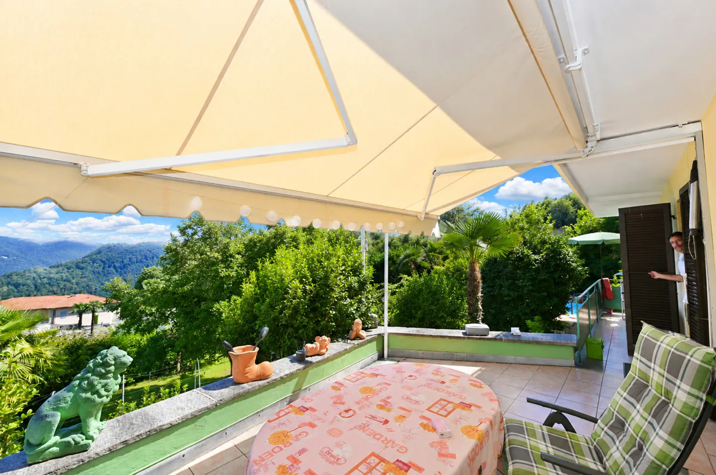 Oase der Ruhe mit großem Garten, Pool und Seeblick - Foto 11 von 23