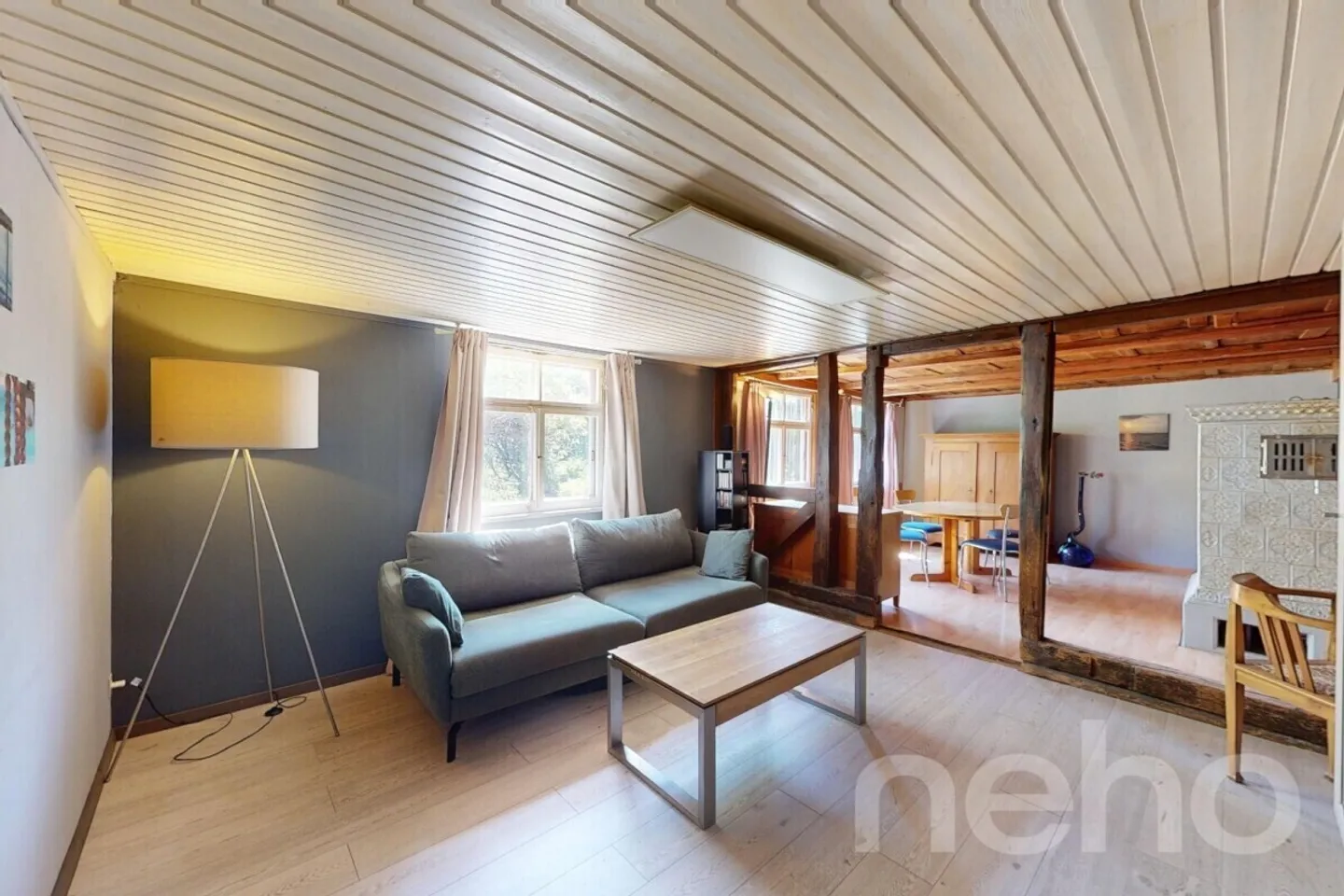 Charmante maison individuelle de 5 pièces dans un quartier résidentiel calme - Photo 4 sur 12