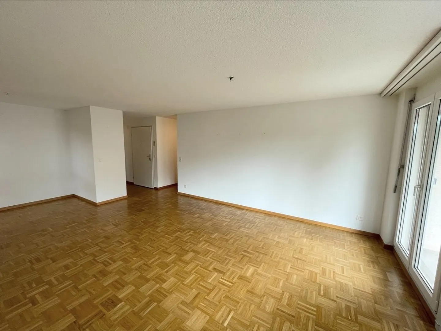 Helle, gepflegte Wohnung - Foto 3 von 10