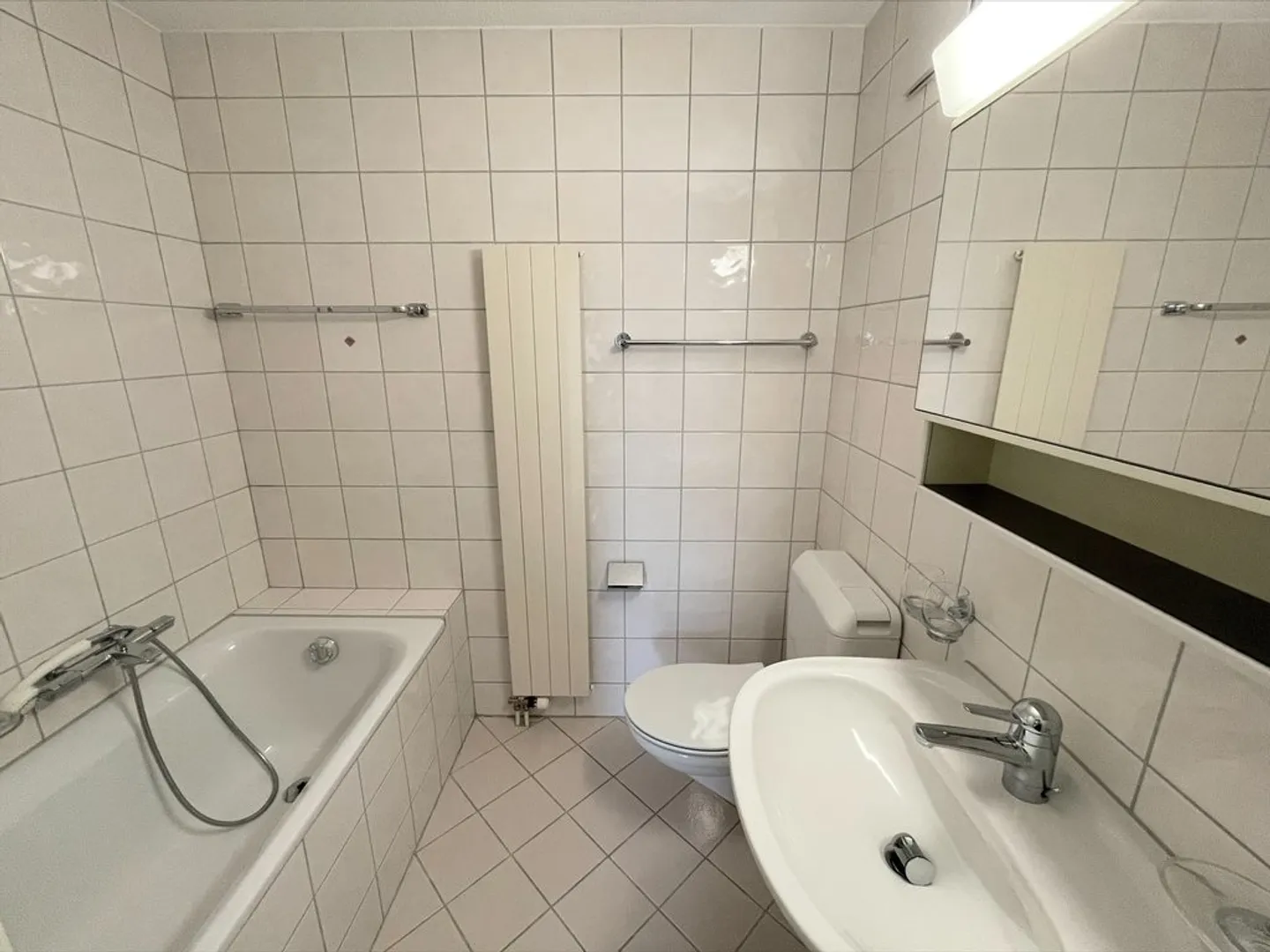 Helle, gepflegte Wohnung - Foto 6 von 10