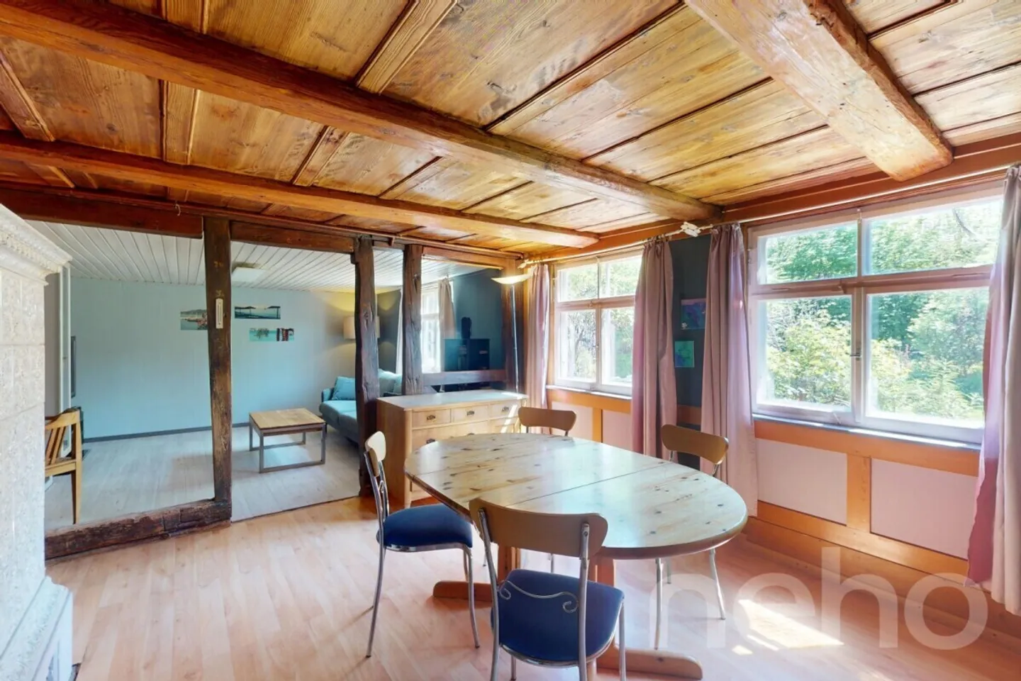 Charmante maison individuelle de 5 pièces dans un quartier résidentiel calme - Photo 2 sur 12