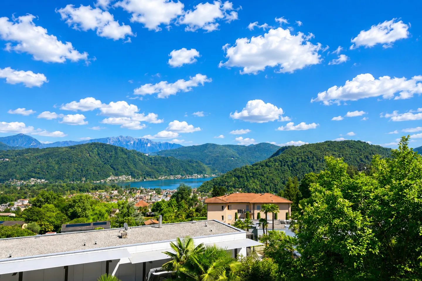 Oase der Ruhe mit großem Garten, Pool und Seeblick - Foto 7 von 23