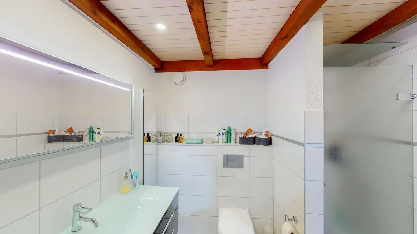 Appartamento mansardato 4½ locali su due piani con balcone - Foto 9 di 12