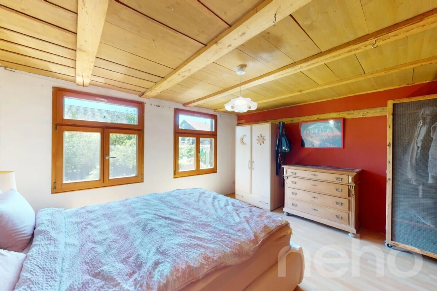 Charmante maison individuelle de 5 pièces dans un quartier résidentiel calme - Photo 7 sur 12