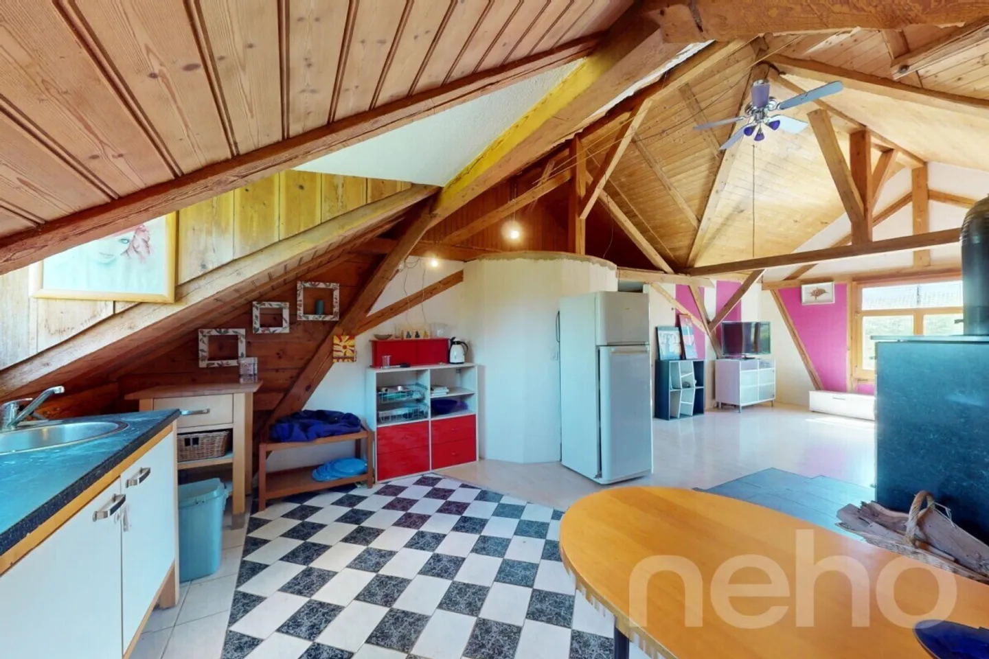 Charmante maison individuelle de 5 pièces dans un quartier résidentiel calme - Photo 10 sur 12