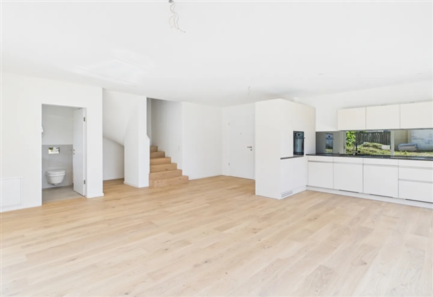 «Erstbezug grosszügige helle 3.5 Maisonettewohnung» - Foto 2 von 13