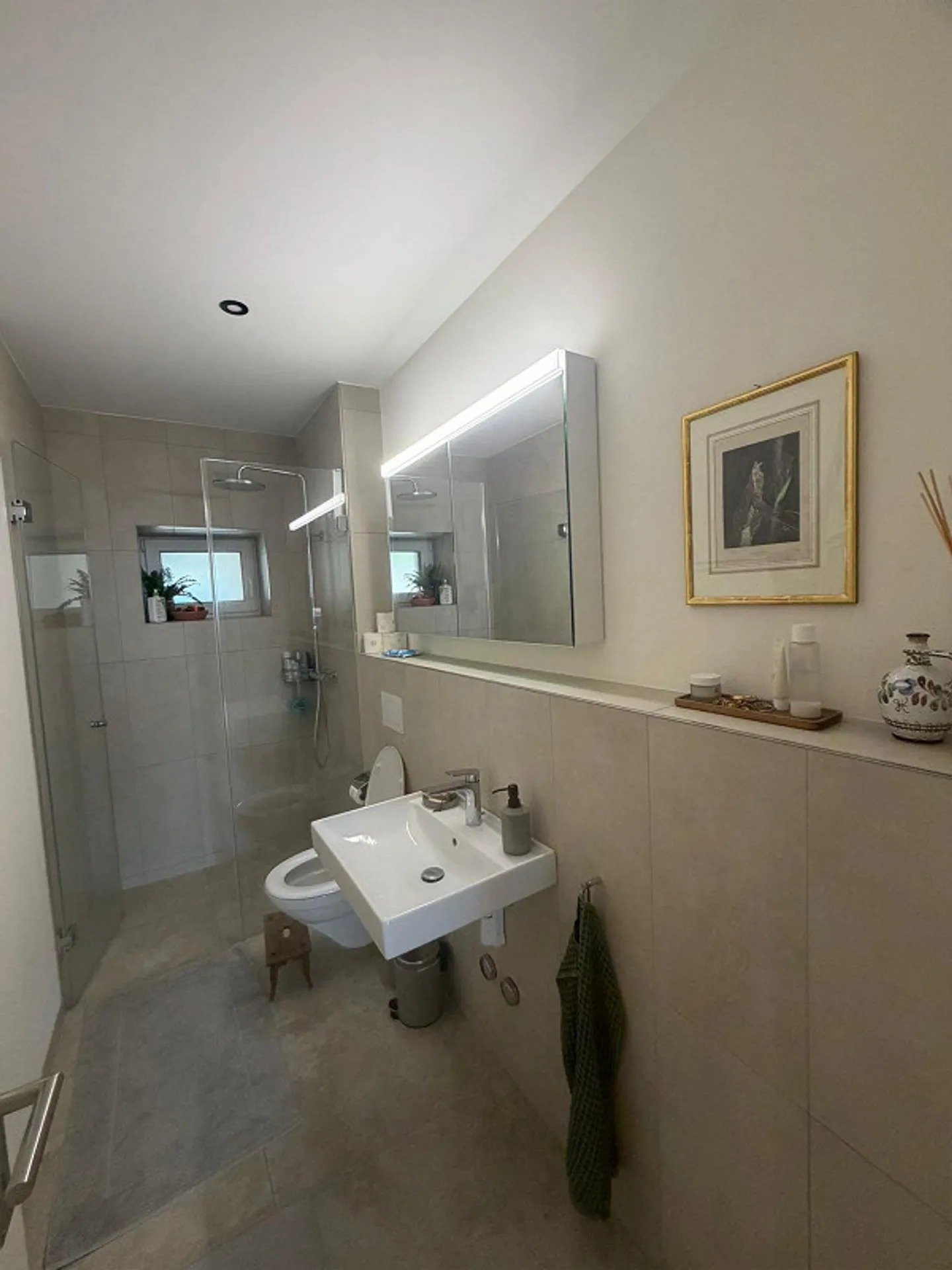 2.5 Room Apartment - Photo 5 of 8