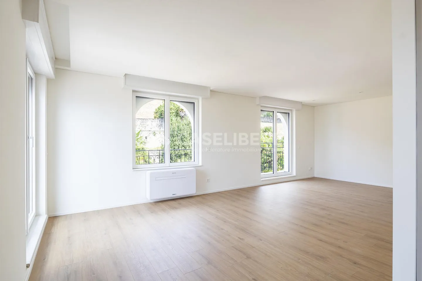 NEW 2.5 ROOMS ON THE TOP FLOOR - Photo 5 of 8