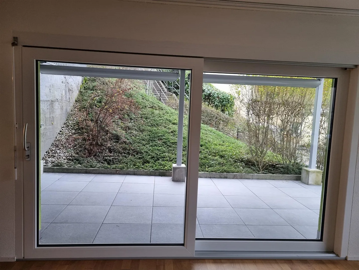 Sunny Garden Apartment in a Quiet Location - Photo 12 of 15