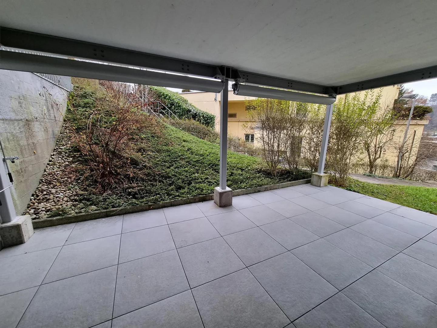 Sunny Garden Apartment in a Quiet Location - Photo 13 of 15