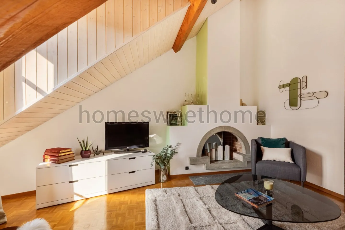 Appartamento arredato con 3 stanze - Foto 1 di 7