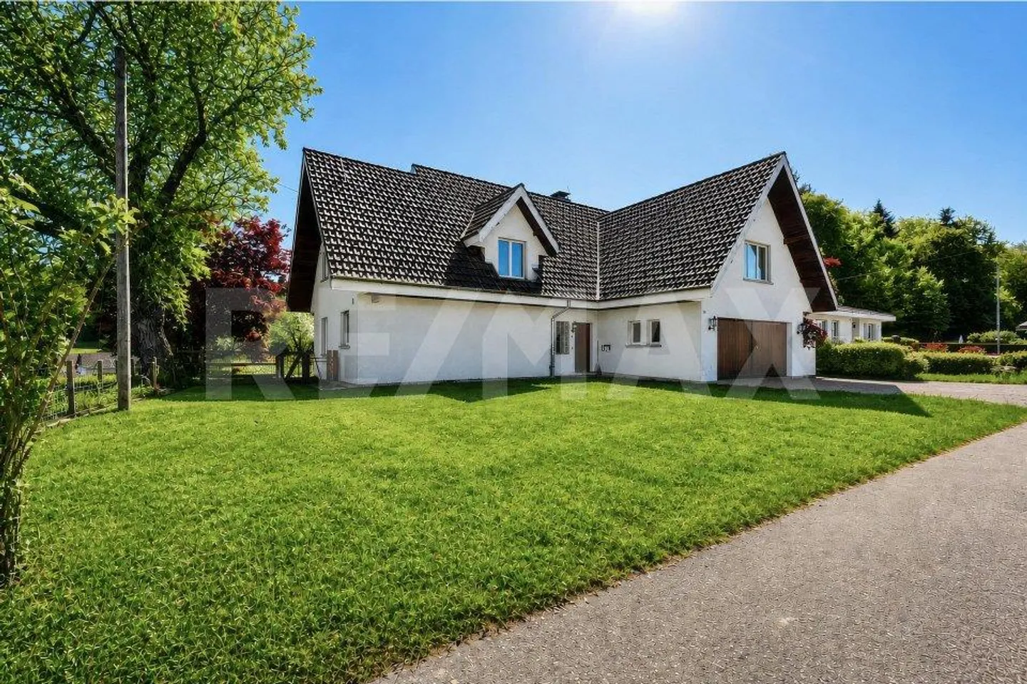 Characterful 8-room single-family house with unobstructed views, near the forest, Sac... - Photo 9 of 13