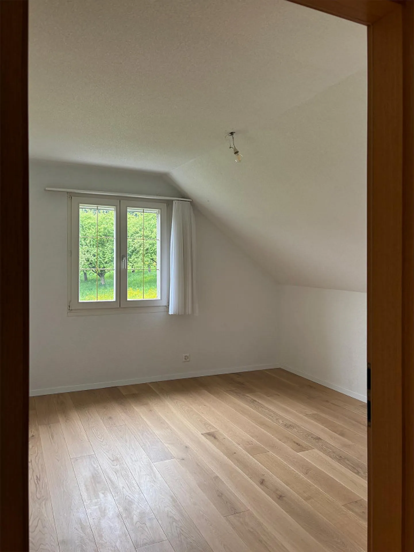 Maison individuelle indépendante avec double garage, prête à emménager - Photo 11 sur 15