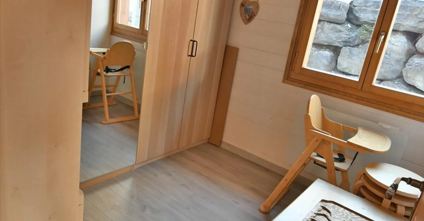 Magnificent 6.5-room duplex renovated, very well located in Mayens-de-Chamoson - Photo 9 of 14