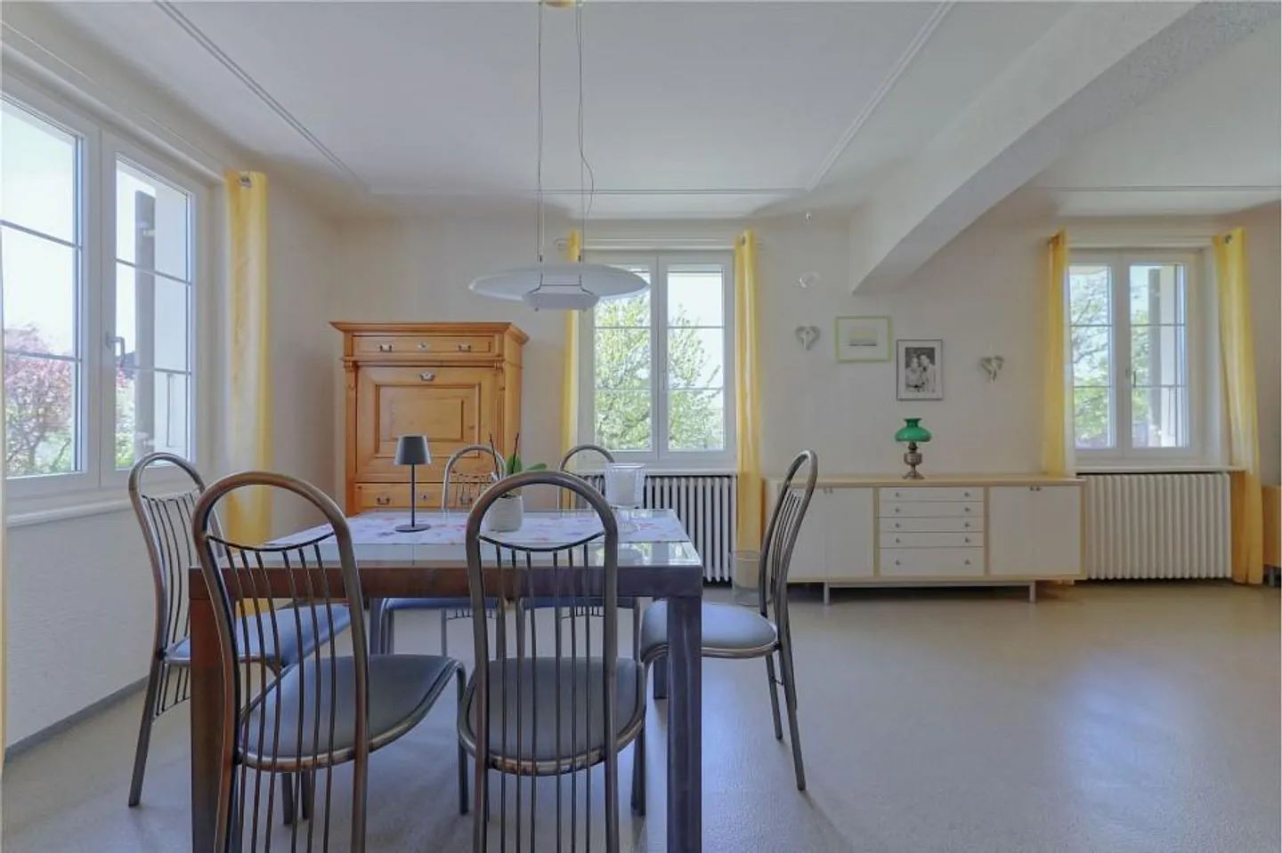 4½-Room Single-Family House with Potential and Lots of Surroundings - Photo 5 of 13