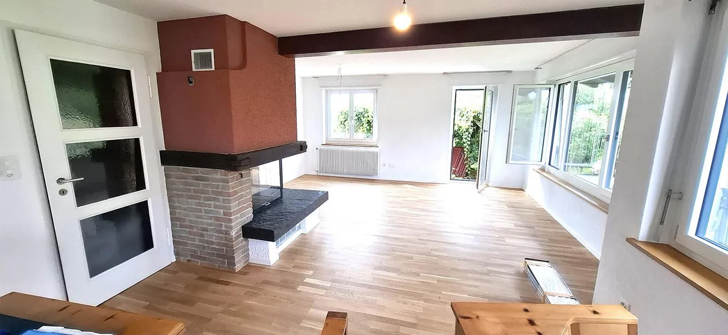 Charmantes Einfamilienhaus mit Garten - Foto 9 von 22