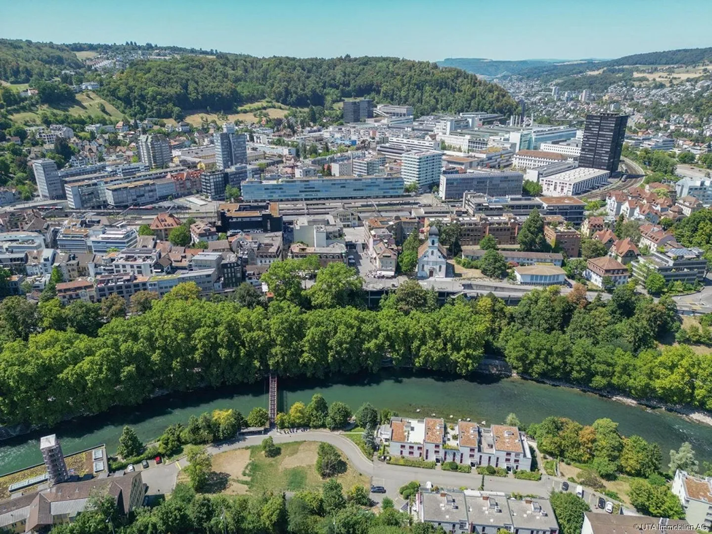 Vivre au cœur d'Ennetbaden avec vue panoramique - Photo 12 sur 12
