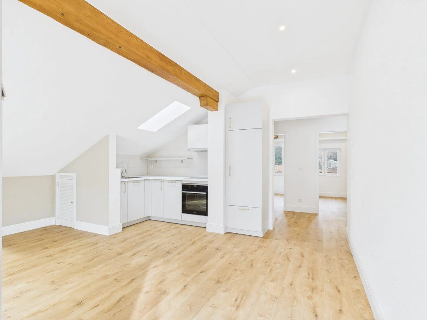 Appartamento attico moderno in posizione centrale a Brig-Glis - Foto 10 di 13