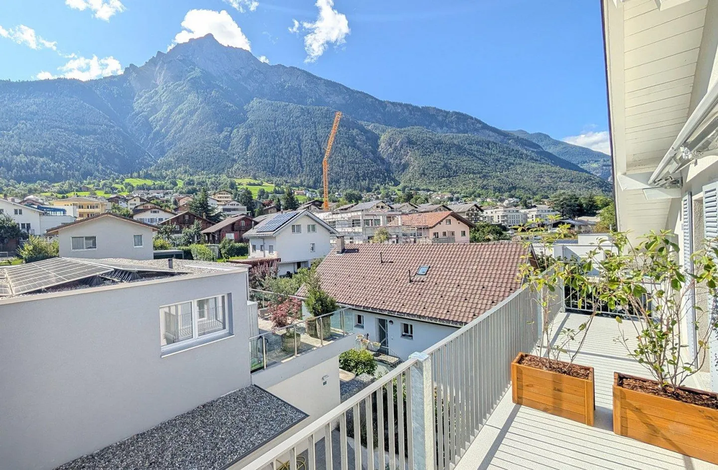 Appartamento attico moderno in posizione centrale a Brig-Glis - Foto 1 di 13
