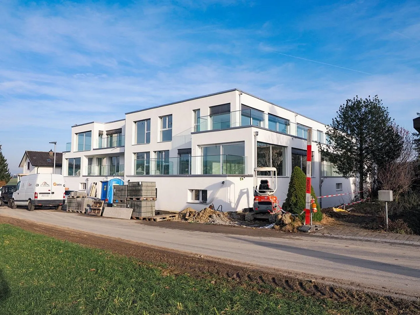 Parking spaces for rent in Aeschi - Photo 1 of 1