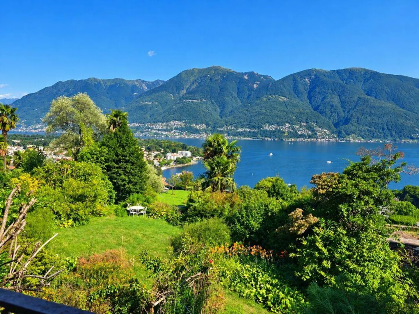 Villa Panorama avec maison d'hôtes et vue imprenable sur le lac - Photo 1 sur 6
