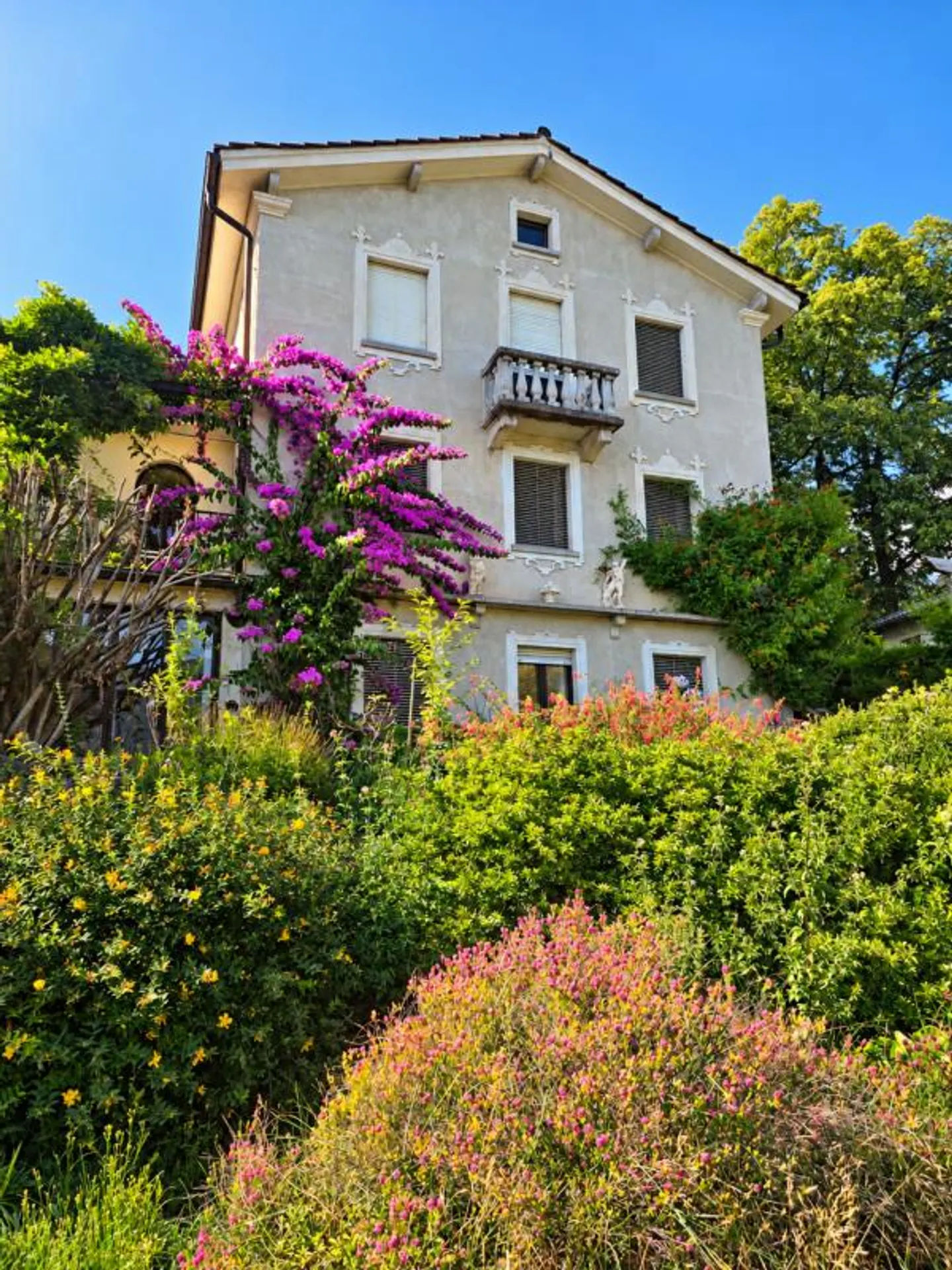 Villa Panorama avec maison d'hôtes et vue imprenable sur le lac - Photo 2 sur 6