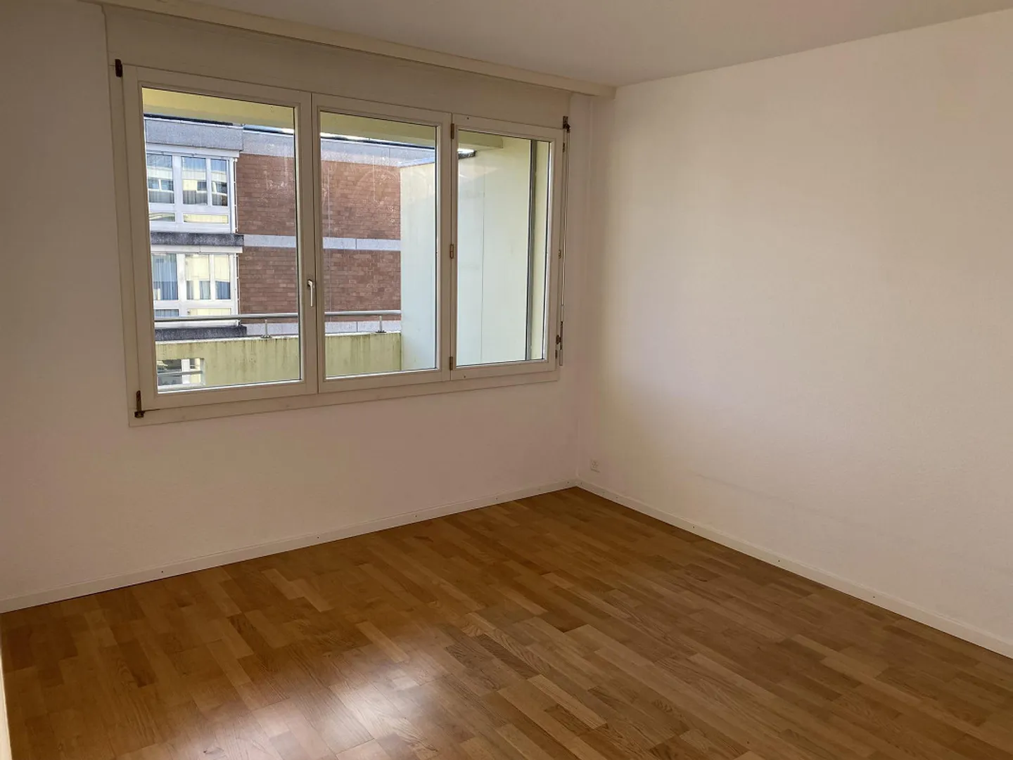 Appartement lumineux en ville avec balcon dans le populaire Breitenrain - Photo 6 sur 11