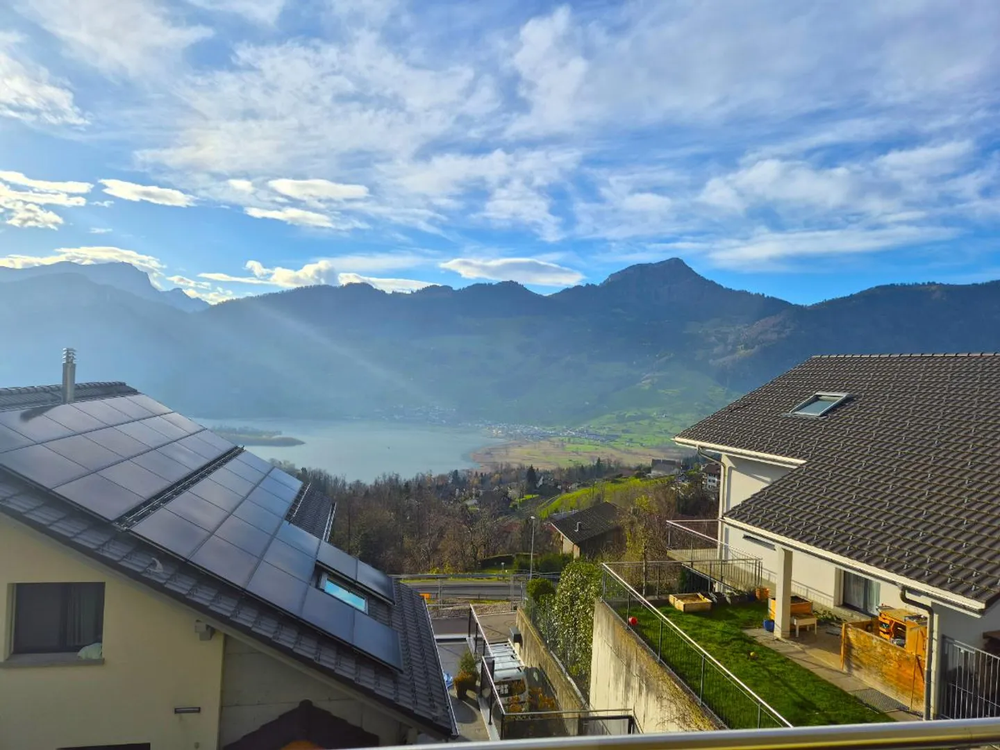 Appartamento 3.5 camere accogliente e soleggiato a Steinerberg - Foto 2 di 4