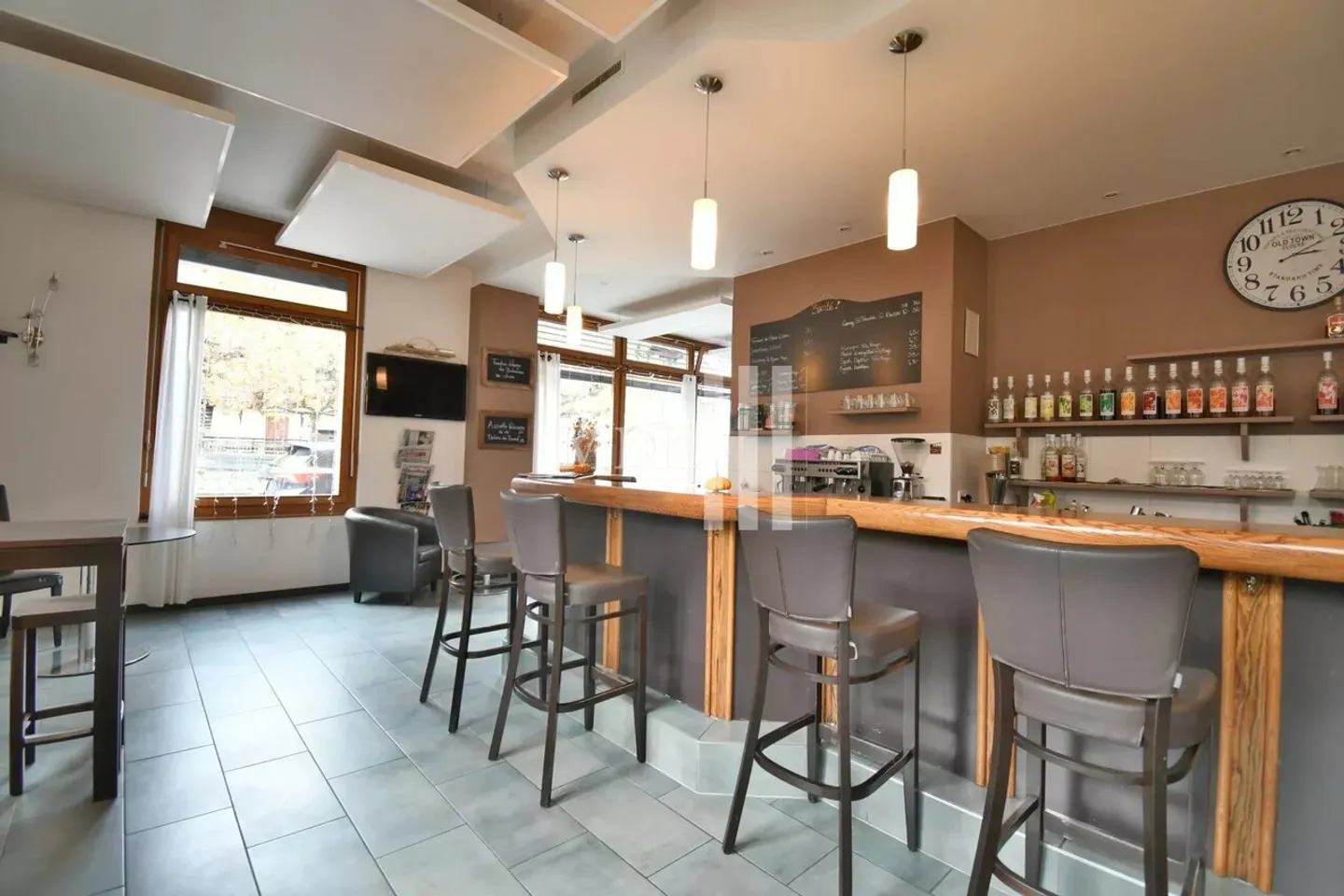 Commercial space for rent in downtown Monthey - Photo 2 of 12