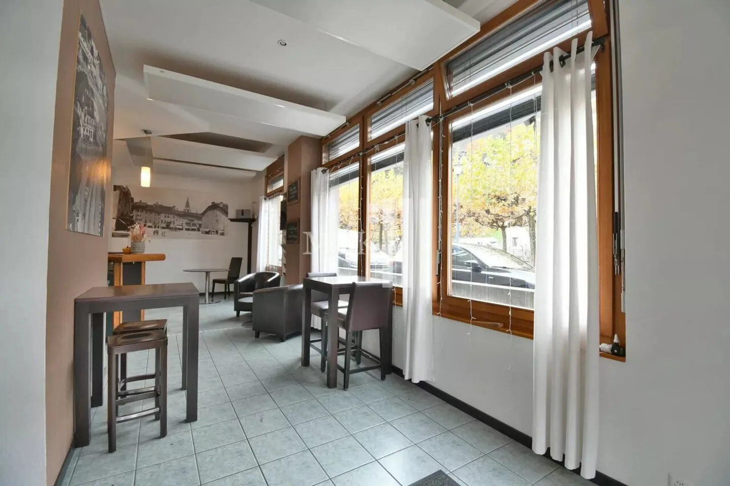 Commercial space for rent in downtown Monthey - Photo 3 of 12