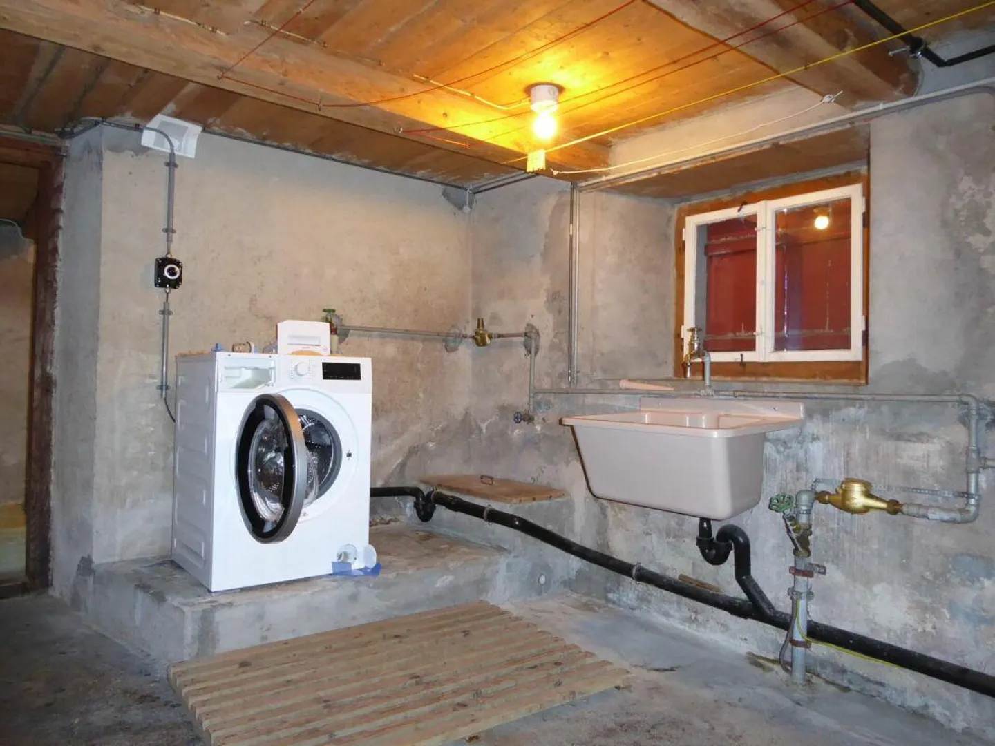 Affascinante Casa Familiare con Fienile - Foto 20 di 27
