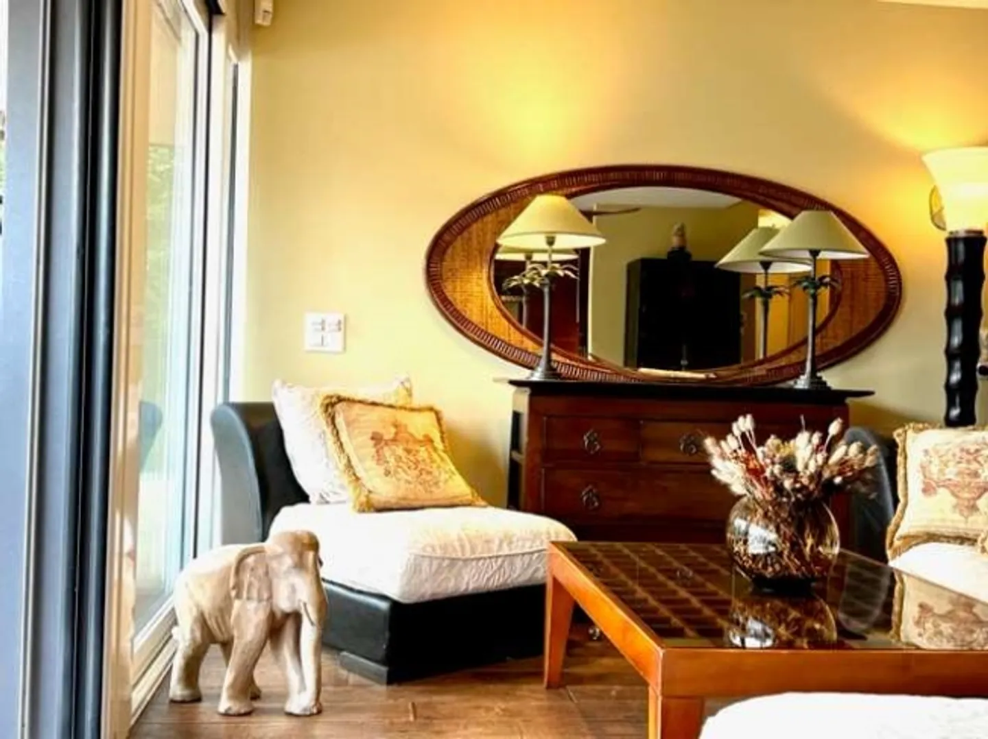 High-Quality Penthouse with Lake View in Melide - Photo 8 of 20