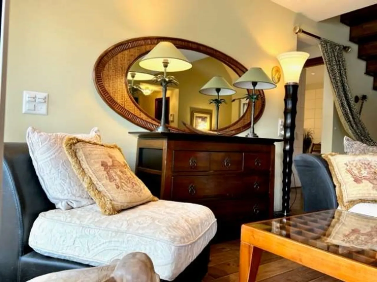 High-Quality Penthouse with Lake View in Melide - Photo 10 of 20