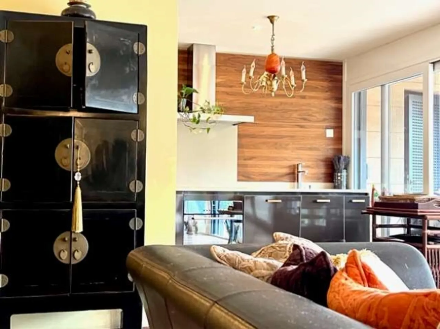 High-Quality Penthouse with Lake View in Melide - Photo 16 of 20