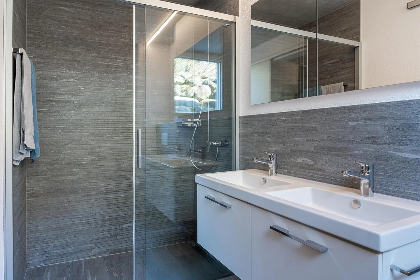 Appartement de jardin 3,5 pièces dans un emplacement idyllique dans la région de Linth - Photo 6 sur 12