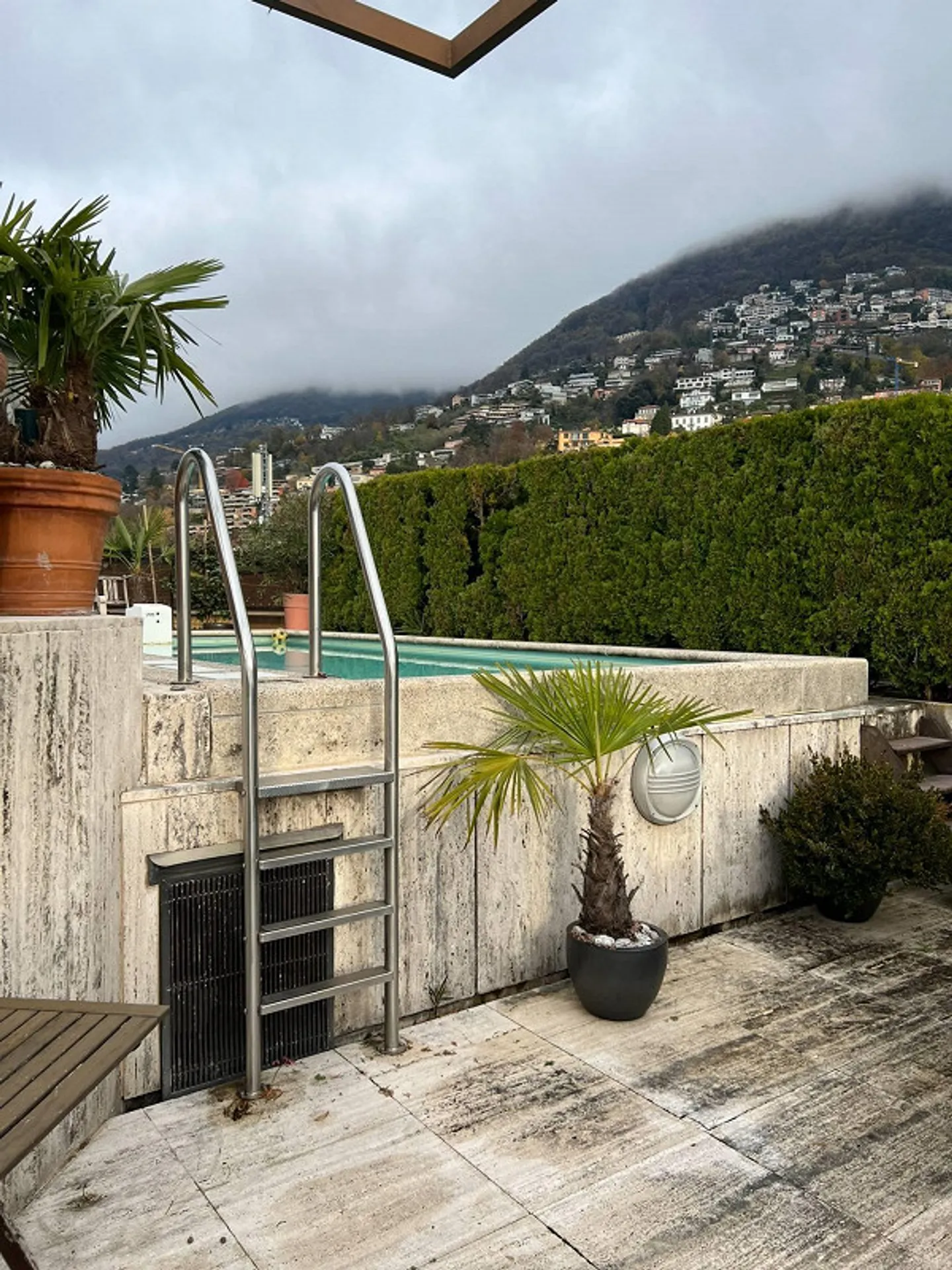 Privater Pool und Dachterrasse - Foto 11 von 13