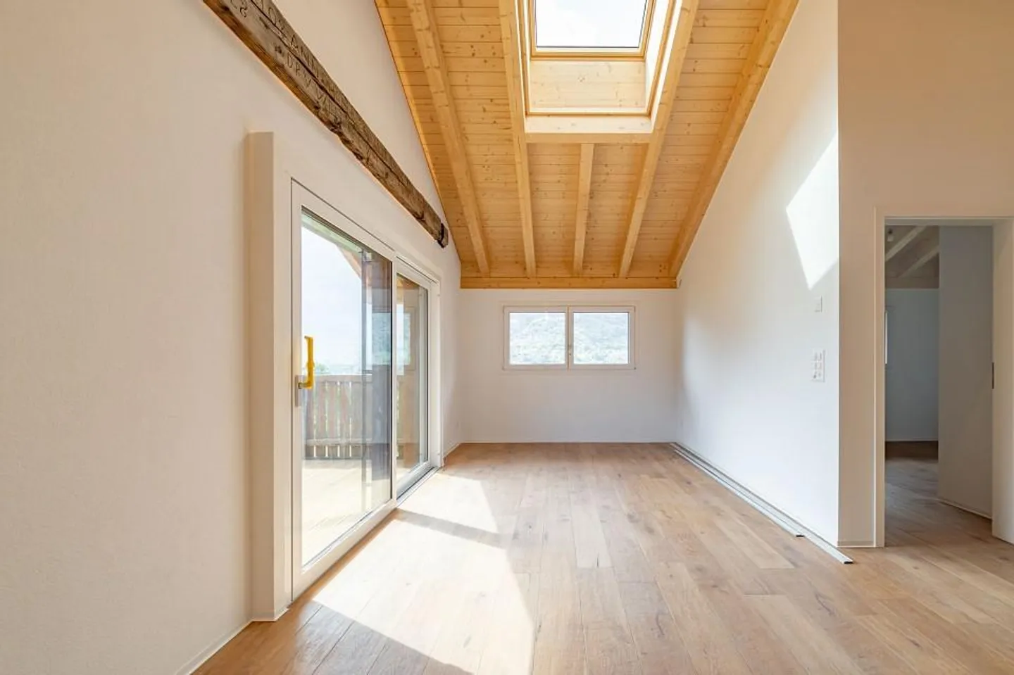 Duplex moderne avec vues imprenables - Photo 2 sur 11