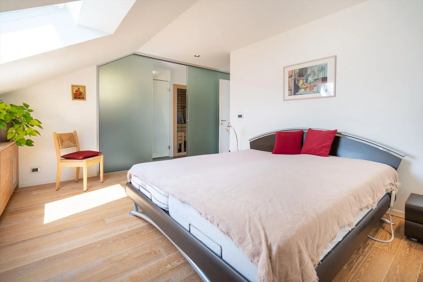 Duplex en attique aux airs de carte postale - Photo 7 sur 13