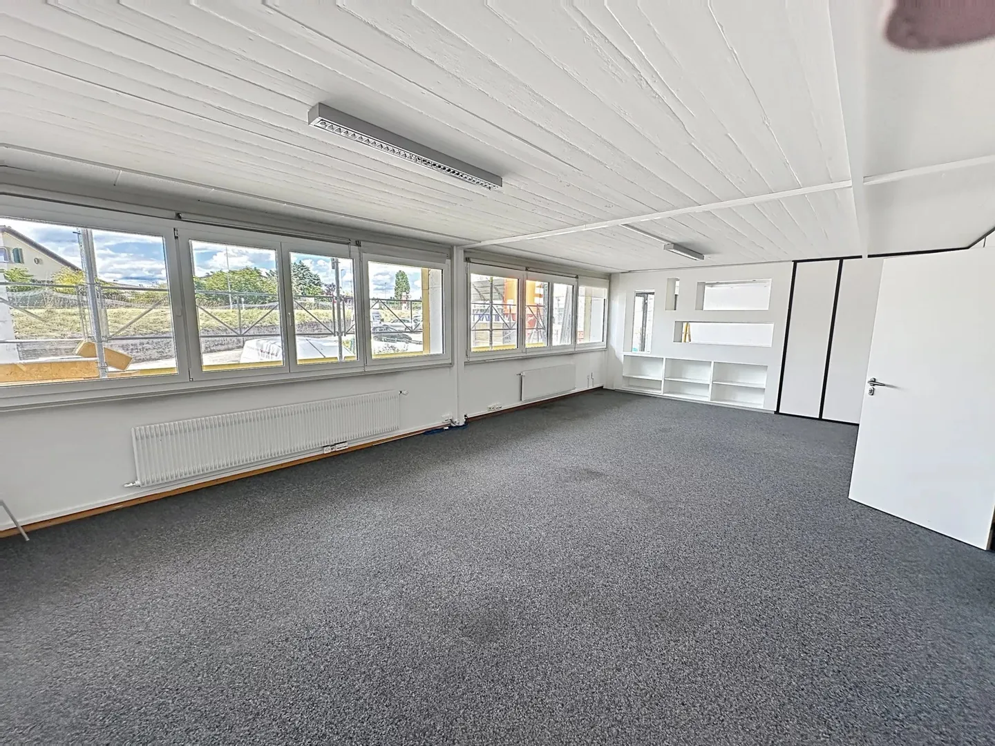 Administrative space for takeover? 230 m² in Ecublens - Photo 1 of 7