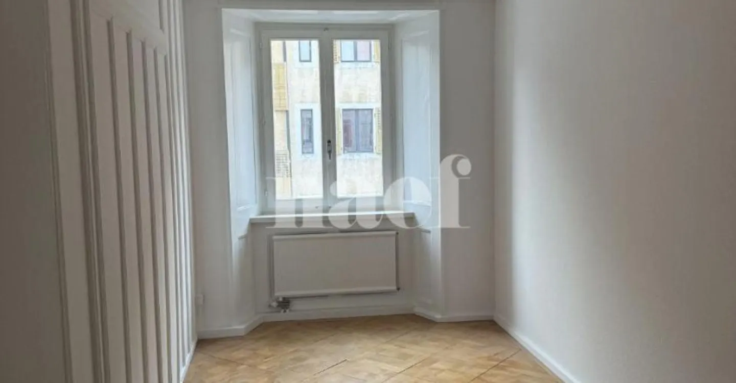 Appartement Charmant - Photo 2 sur 6