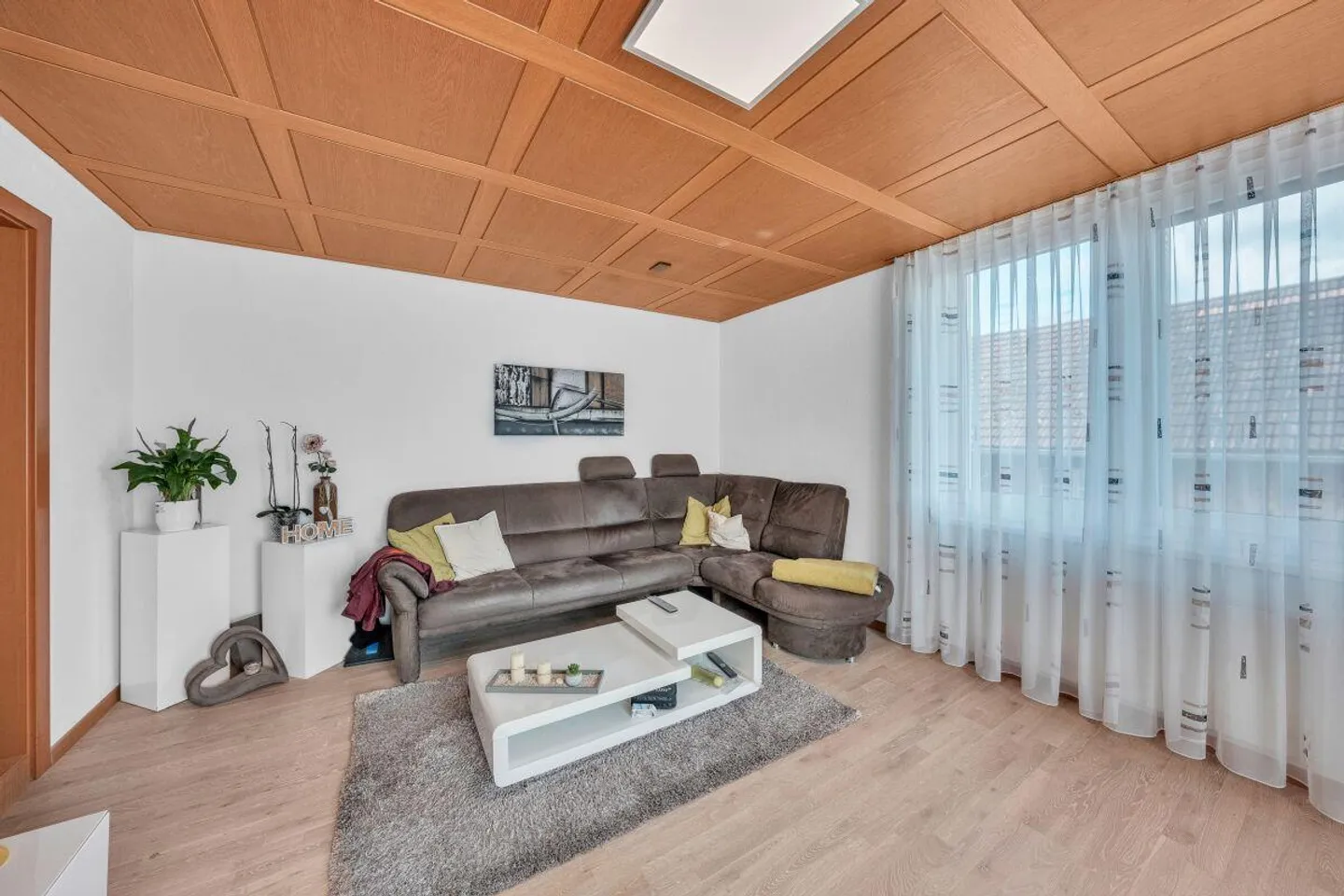 Residential and Commercial Building - Photo 3 of 11