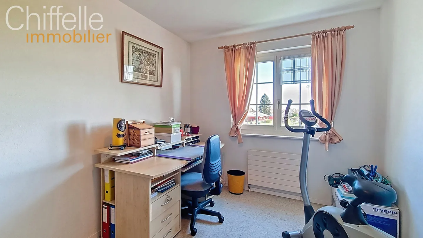 Very nice 4.5 room apartment 110 m2 quiet and bright! - Photo 11 of 13