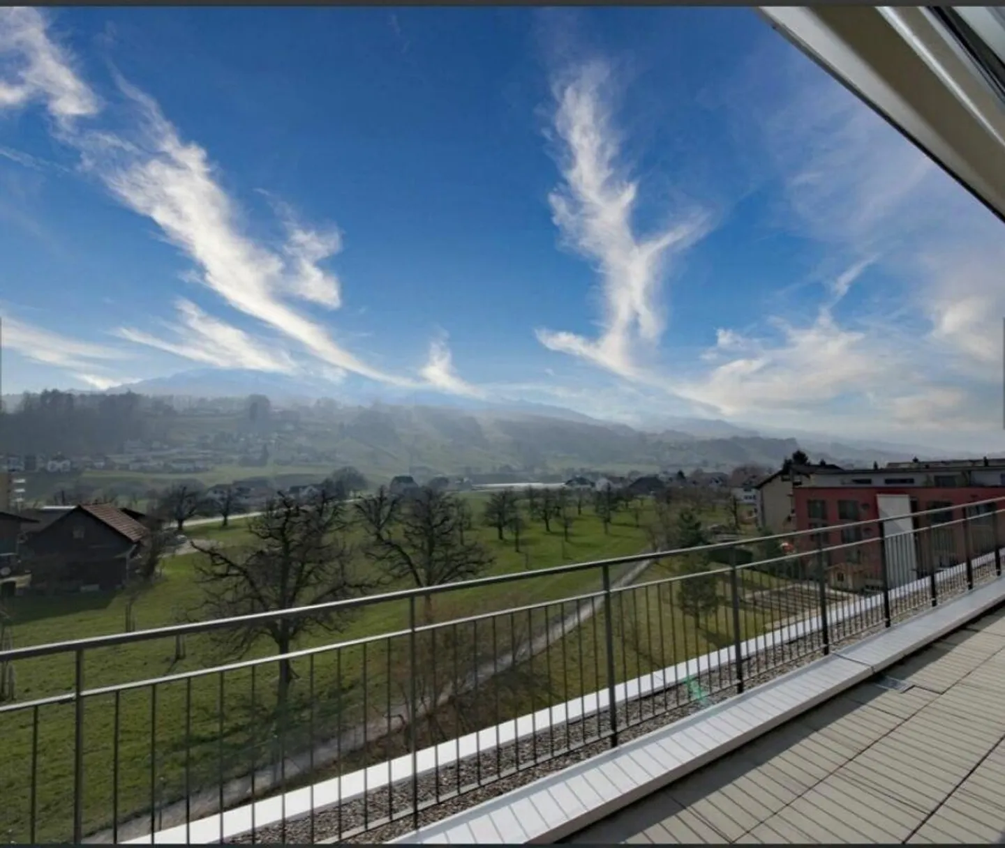 Penthouse apartment with beautiful panoramic view - Photo 7 of 7