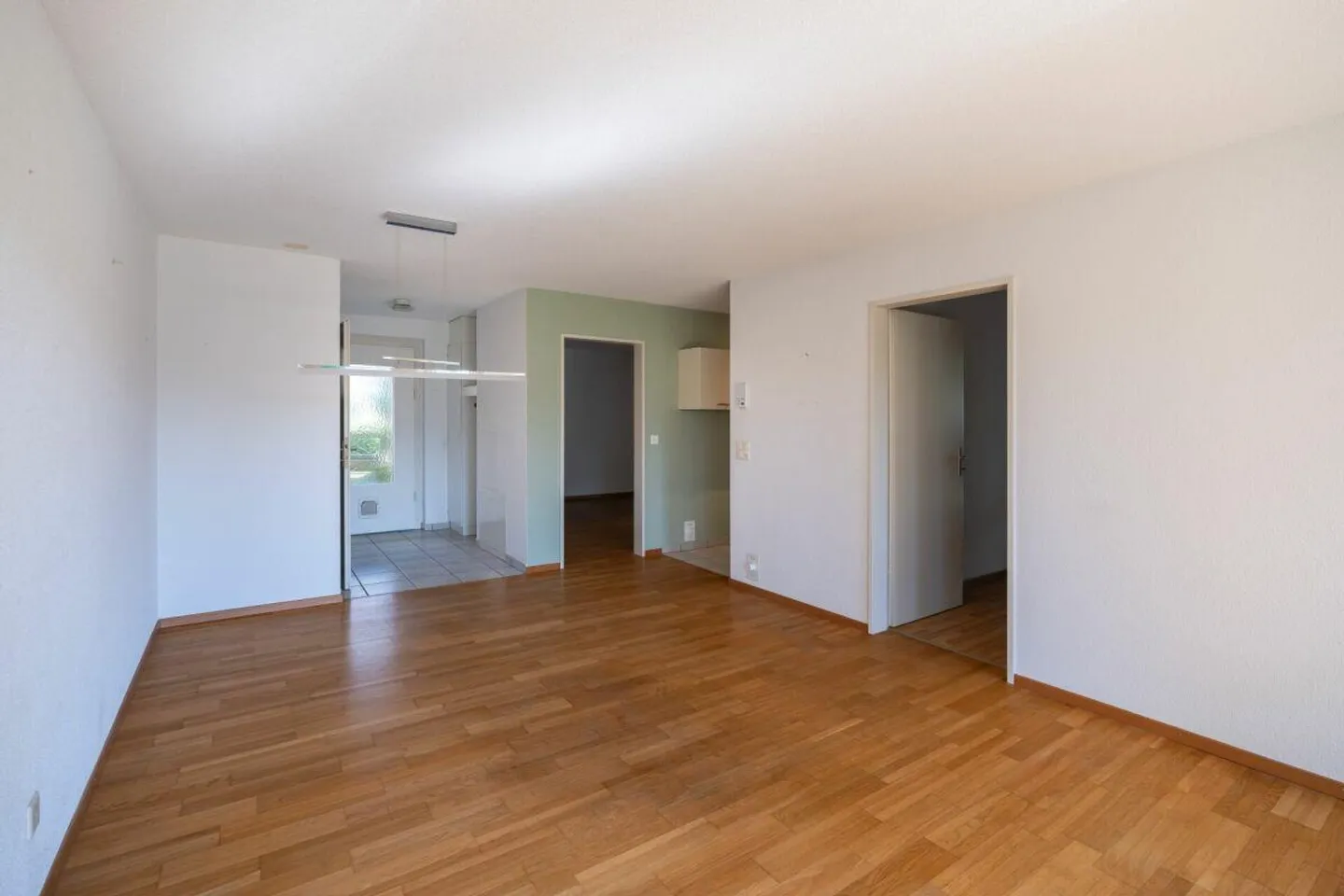 3.5-room apartment in a charming, age-appropriate multi-family house - Photo 5 of 14