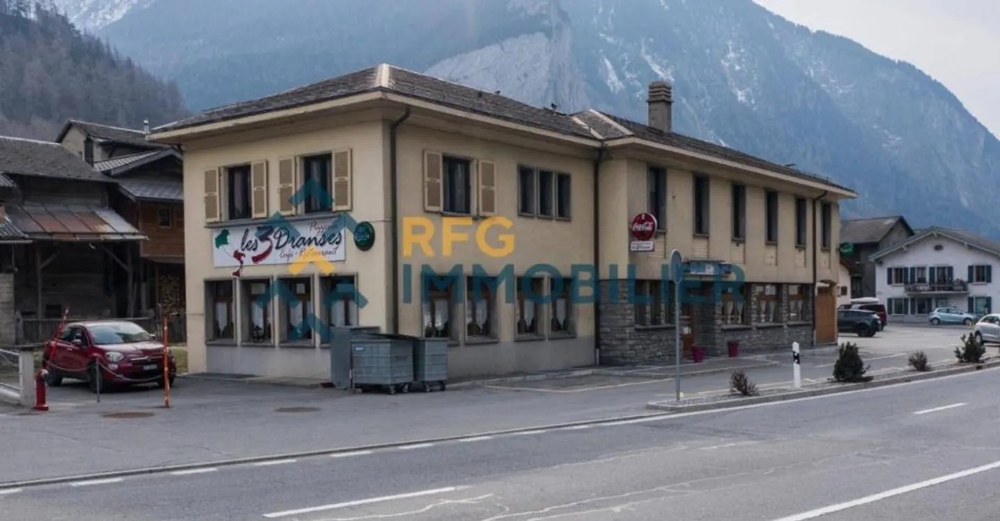 Ristorante 487,85 m2 a Sembrancher - Foto 1 di 12