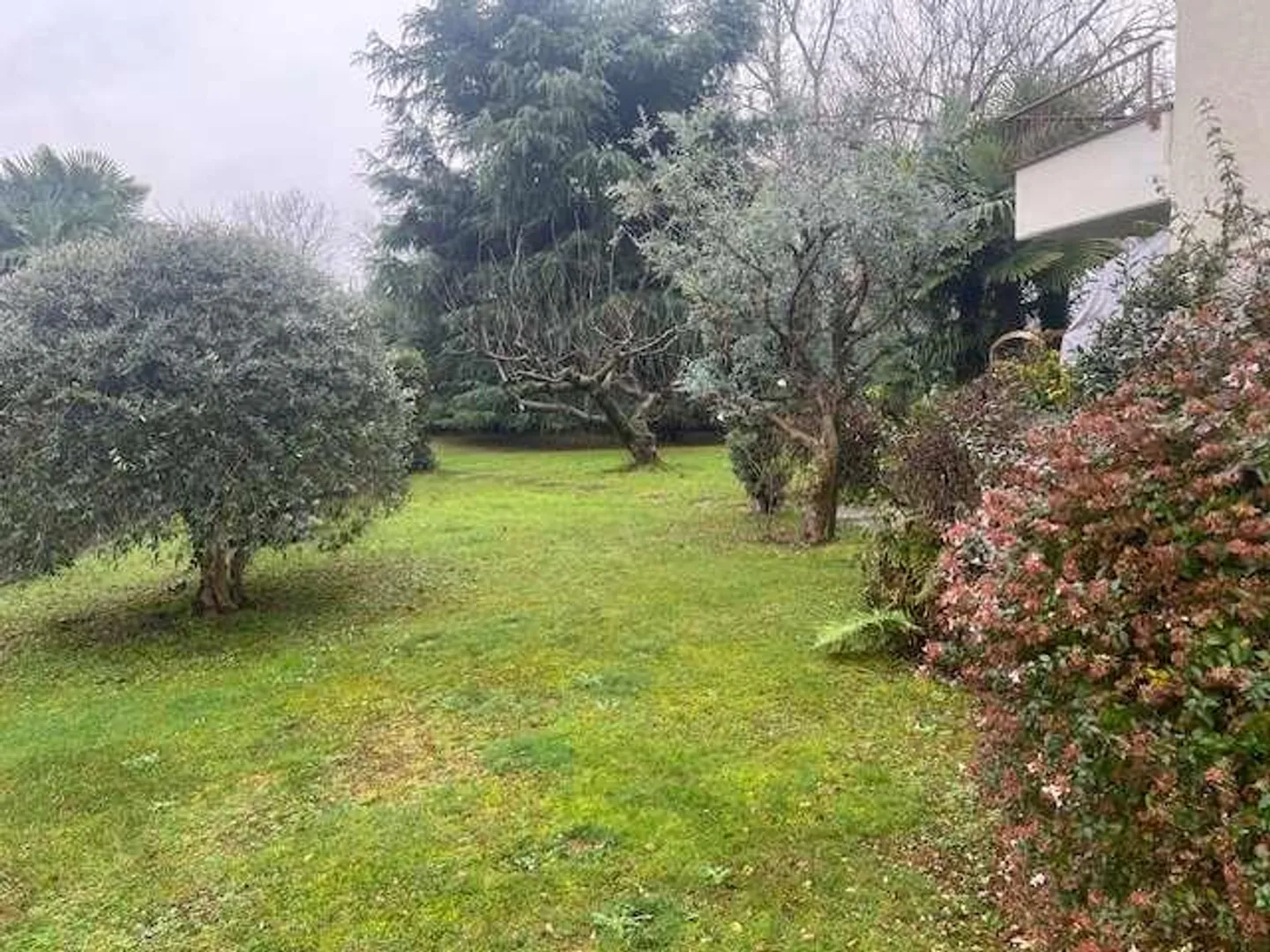 Eleganz und Raum im Herzen von Coldrerio - Foto 8 von 9